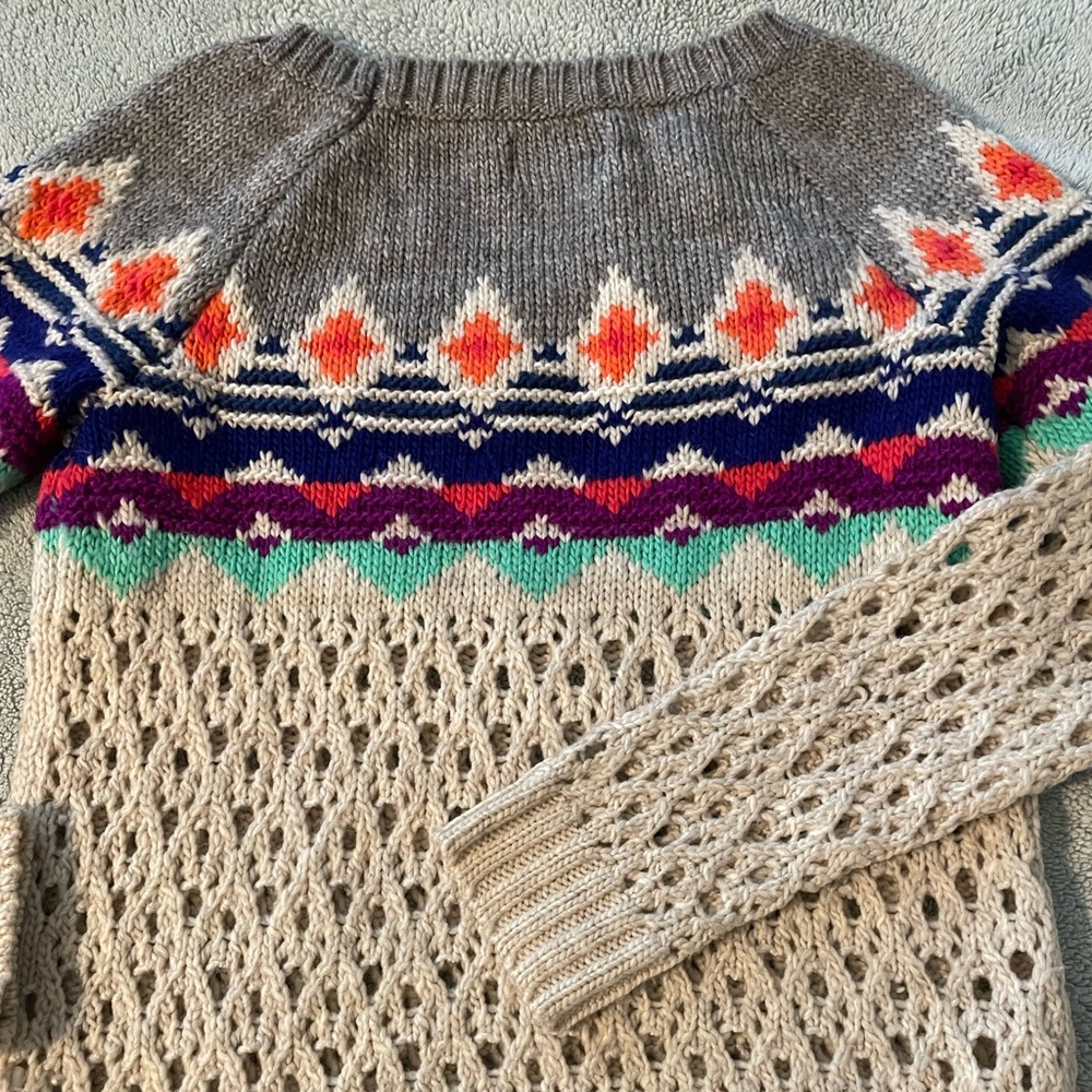 American Eagle Fair isle sweater small